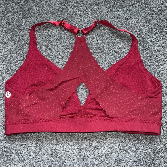 lululemon Free Spirit Bra *Rare Find* - Picture 2 of 7